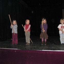 Arlequino (3) - Toneelvereniging Plankenkoorts 